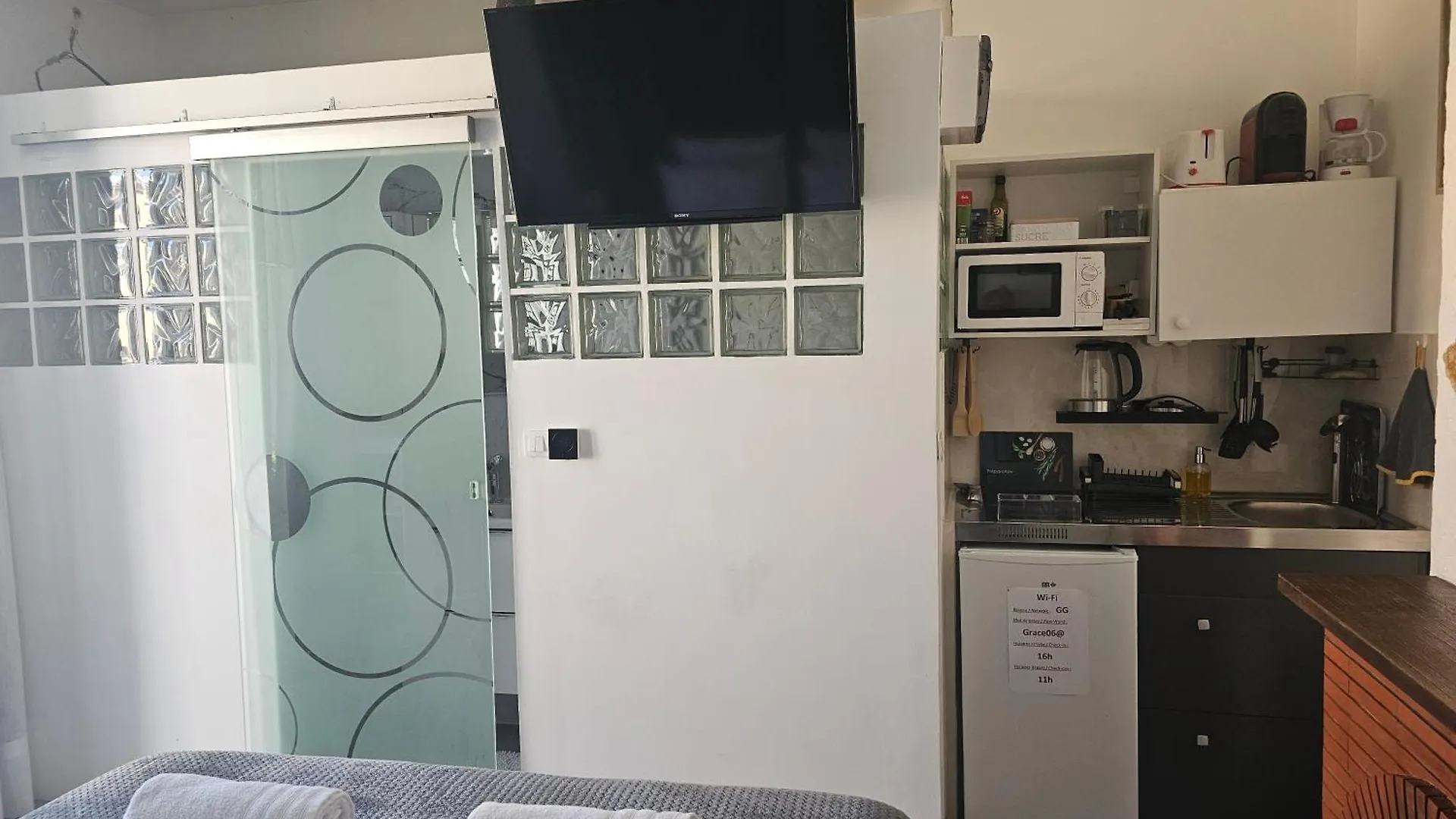 Studio 3 A La Trinite Proche De Nice 10 Mn, Monaco 15 Mn Et L'Italie 30 Mn Apartment