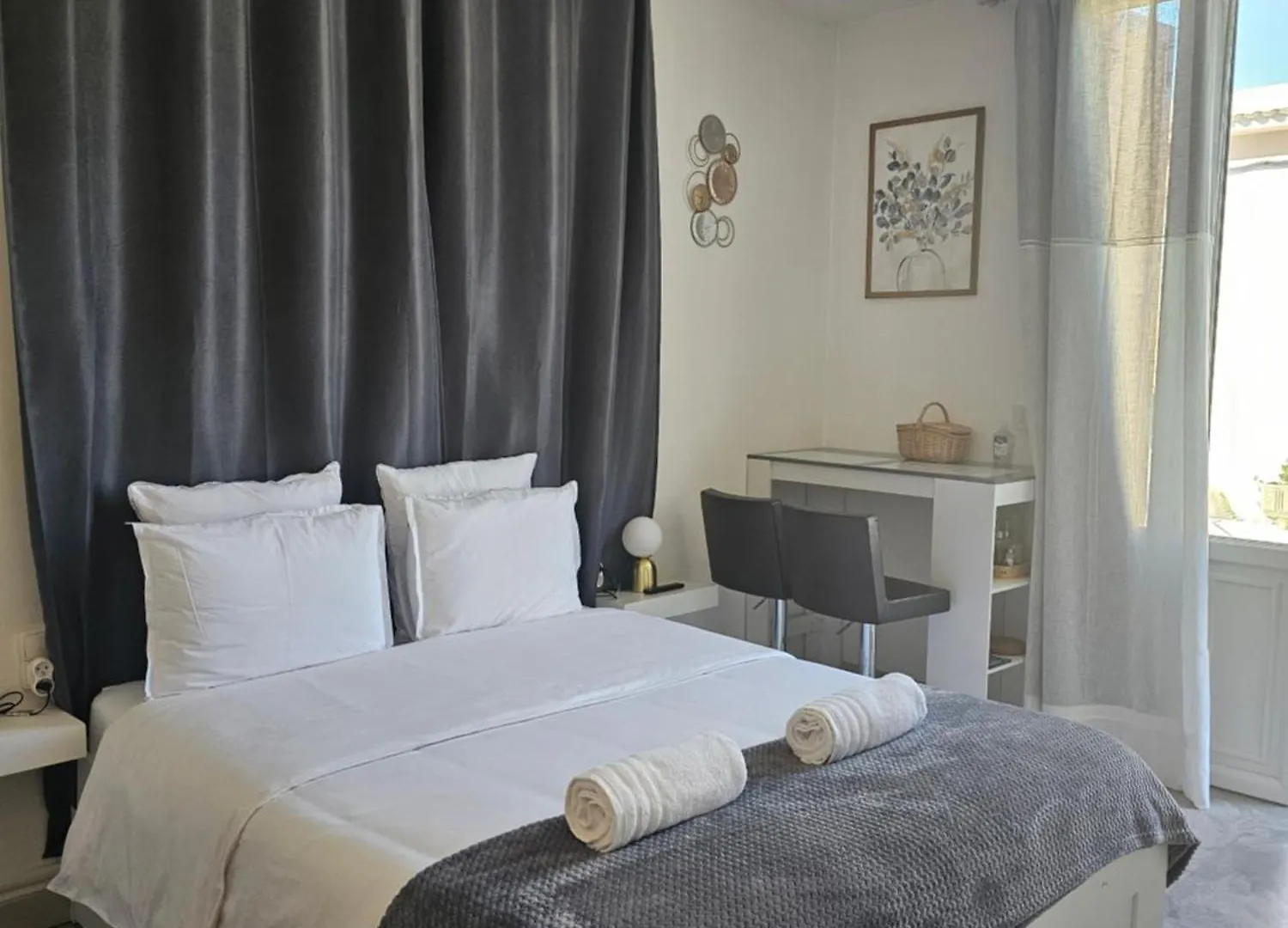 Apartment Studio 3 A La Trinite Proche De Nice 10 Mn, Monaco 15 Mn Et L'Italie 30 Mn